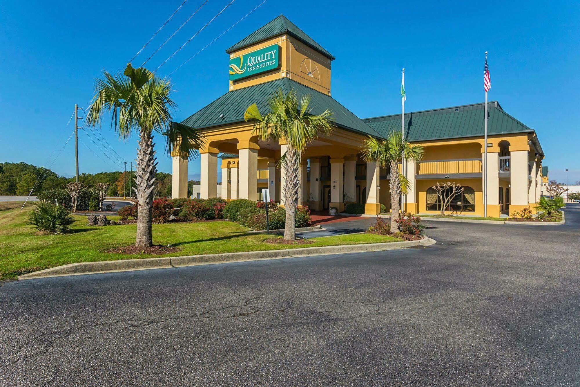 Quality Inn & Suites Civic Center Florence Exterior photo